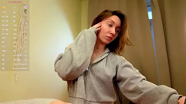 JohnetteConstine from StripChat is Freechat