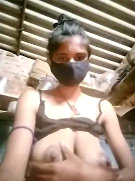 Joshi_Love143 from StripChat is Freechat