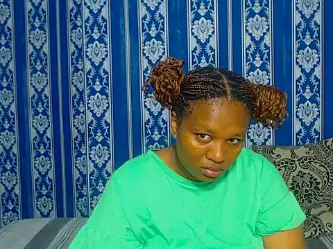 JUICEYLIPS333 from StripChat is Freechat