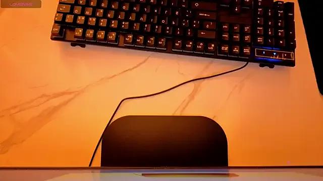 Juliana_Tx from StripChat is Freechat