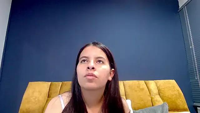 Juliawaine from StripChat is Freechat