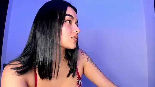 Julieth_Stoone from StripChat is Freechat