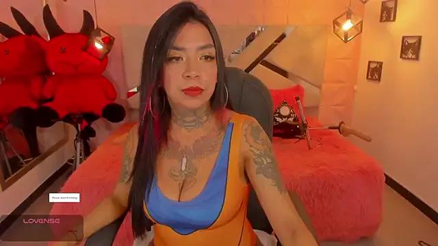 Kadarah from StripChat