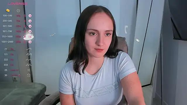 KamilaPrime from StripChat is Freechat