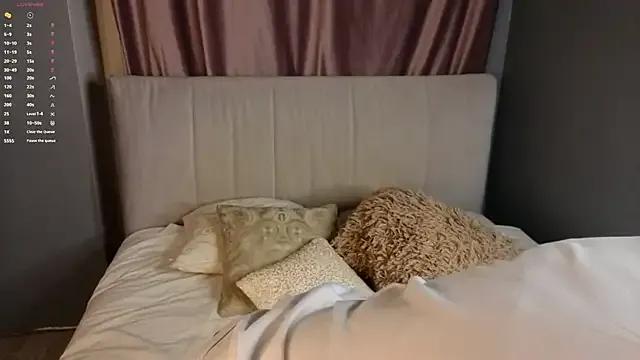 KandraCruser from StripChat is Freechat