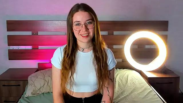 Checkout girls naked models with similar nickname. Cute sexy Free Models.