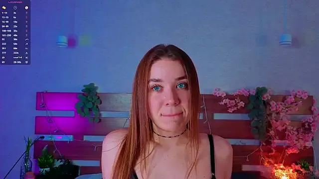 KarenGibbs from StripChat is Freechat