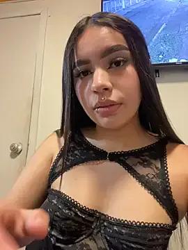 Karina16_pink from StripChat is Freechat