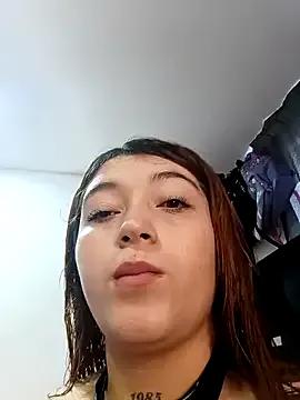 Karina_Leon from StripChat is Freechat