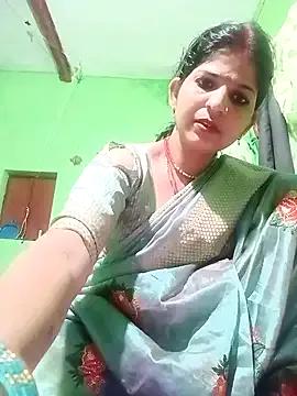 Karishma_cute from StripChat is Freechat