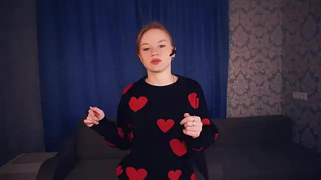 KarlynGow from StripChat is Freechat