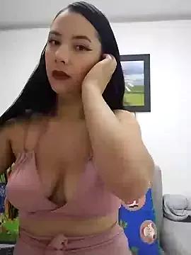 Karol-Usme from StripChat is Freechat