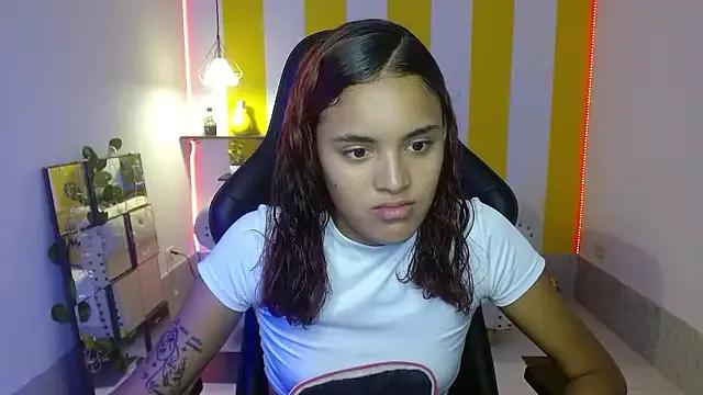 karola_brunete from StripChat