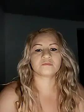 Karoline_milf_hot from StripChat is Freechat