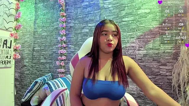 karoll__sex from StripChat is Freechat