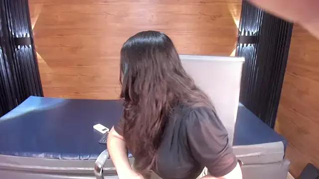 Karoll_Heart from StripChat is Freechat