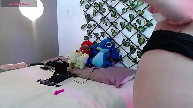 kassidy_red from StripChat is Freechat