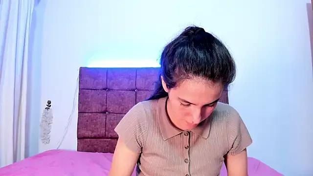 katalella_brown1 from StripChat