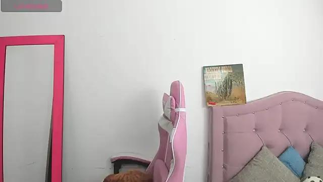 Katalina_novoa from StripChat
