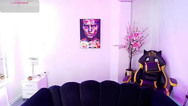 Kathya_and_thiago from StripChat is Freechat