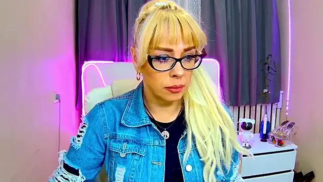 KatrinaCharm from StripChat is Freechat