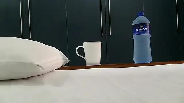 Checkout girls naked models with similar nickname. Cute sexy Free Models.