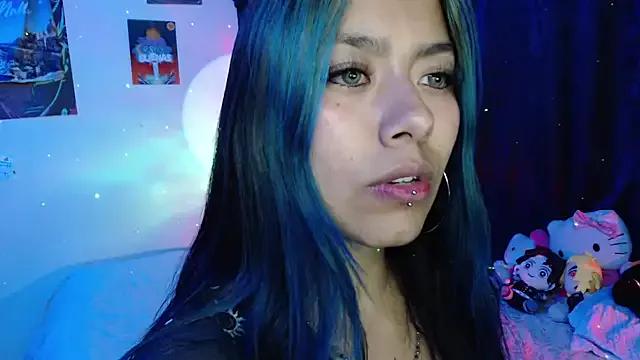 Katta_ossa from StripChat