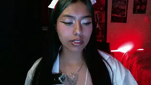 Katta_ossa from StripChat