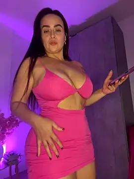kattywil from StripChat is Freechat