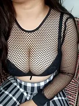 Kavya_Rani61 from StripChat is Freechat