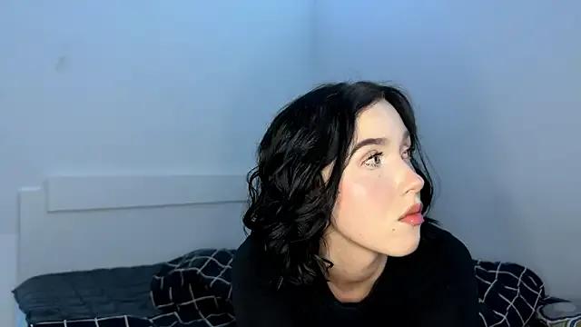 KayaNorth from StripChat is Freechat