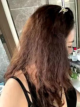 Kayla-love from StripChat is Freechat
