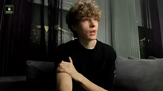 Kevin_Garsia from StripChat is Freechat