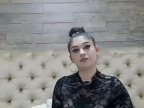 KeylaNoir from StripChat is Freechat