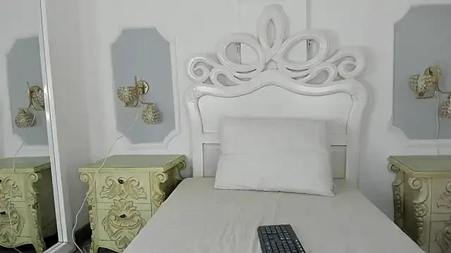 Kimberlin_Cam_ from StripChat is Freechat