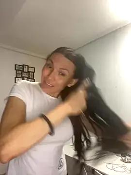 KimberllySaeez from StripChat is Freechat