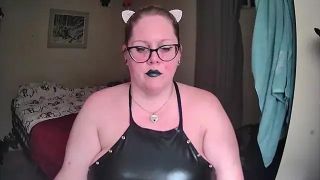 Kinky_Witch from StripChat