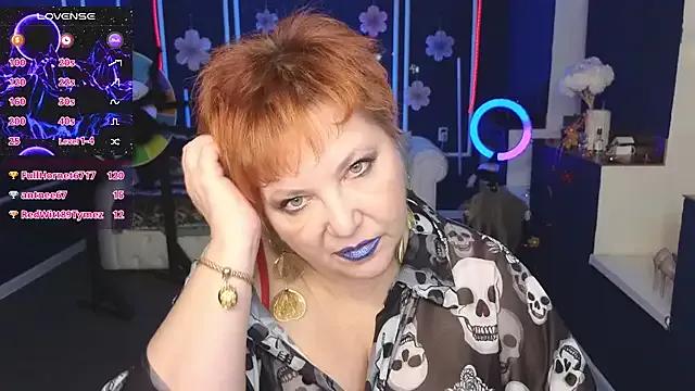 Kira_Kirke from StripChat is Freechat