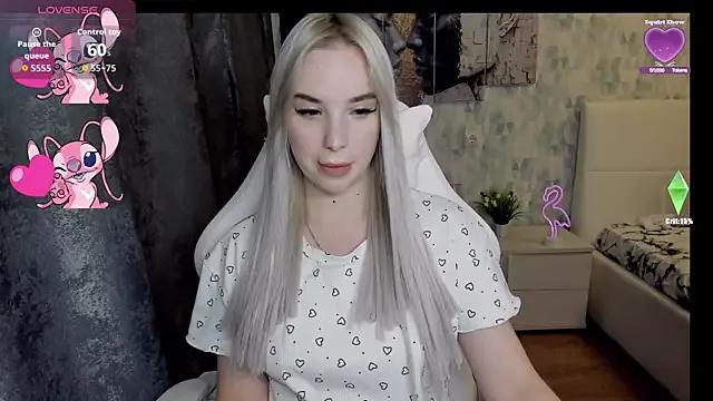 Checkout girls naked models with similar nickname. Cute sexy Free Models.