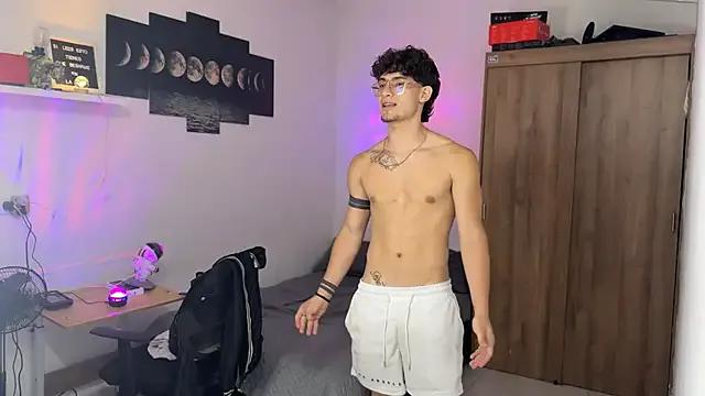 Checkout girls naked models with similar nickname. Cute sexy Free Models.