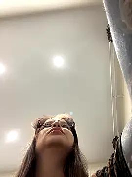 KissMeSasha from StripChat is Freechat