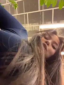 Kissy_Moon from StripChat is Freechat