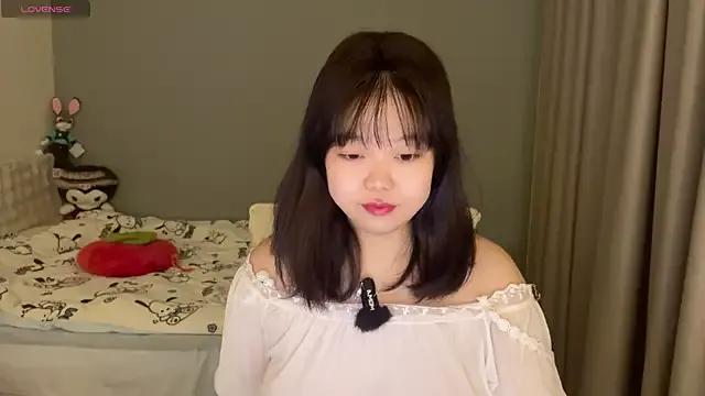 Kittenfishing from StripChat