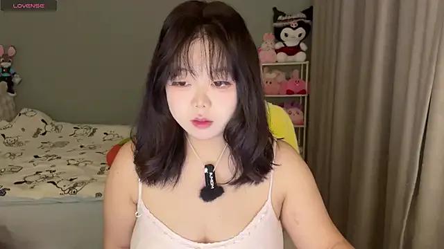 Kittenfishing from StripChat