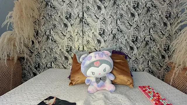 kitty-kryss from StripChat