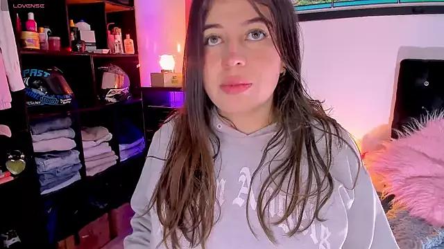 Checkout girls naked models with similar nickname. Cute sexy Free Models.