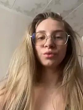 Kitty_Katrine from StripChat is Freechat