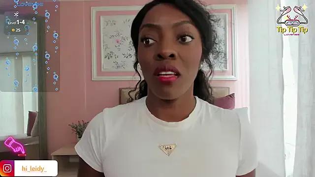 kristen_rodriguez from StripChat is Freechat