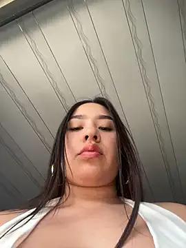 Kushina777 from StripChat is Freechat