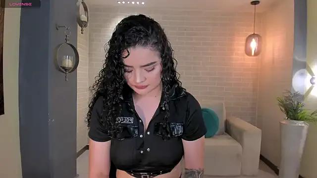 KylieJenkins from StripChat is Freechat